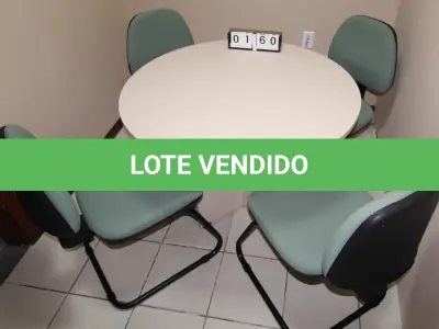 LOTE 160 - LOTE - 0160 - MESA REDONDA C/ 4 CADEIRAS FIXAS