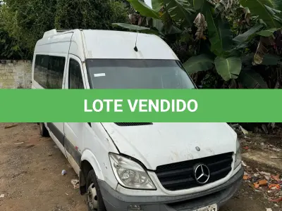 LOTE 009 - SPRINTER MERCEDES BENZ 515 - 2013/2014