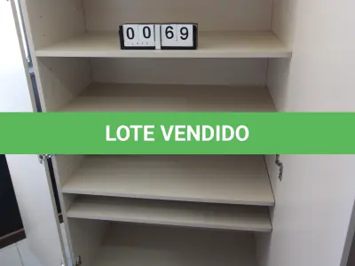 LOTE 069 - LOTE - 0069 - ARMÁRIO 2 PORTAS ALTO