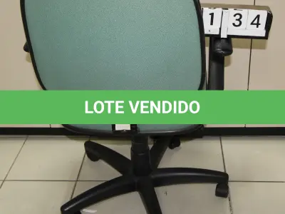 LOTE 134 - LOTE - 0134 - CADEIRA DIRETOR GIRATÓRIA C/ BRAÇO