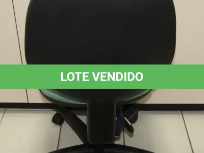 LOTE 156 - LOTE - 0156 - CADEIRA SECRETÁRIA GIRATÓRIA S/ BRAÇO