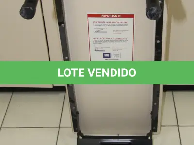 LOTE 147 - LOTE - 0147 - MESA P/ AUDITÓRIO C/ PÉS DOBRÁVEIS