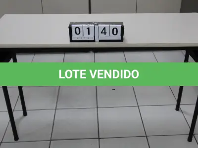 LOTE 140 - LOTE - 0140 - MESA P/ AUDITÓRIO C/ PÉS DOBRÁVEIS