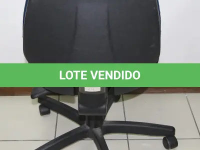 LOTE 232 - LOTE - 0232 - CADEIRA SECRETÁRIA GIRATÓRIA S/ BRAÇO