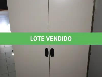 LOTE 063 - LOTE - 0063 - ARMÁRIO 2 PORTAS ALTO