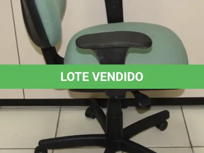 LOTE 128 - LOTE - 0128 - CADEIRA SECRETÁRIA GIRATÓRIA C/ BRAÇO