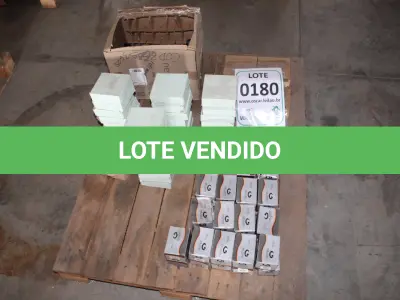 LOTE 180 - MATERIAL DIVERSO