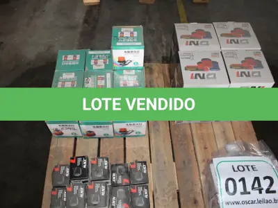 LOTE 142 - MATERIAL DIVERSO