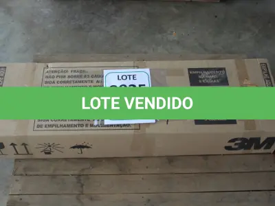 LOTE 025 - MATERIAL DIVERSO