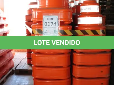 LOTE 174 - MATERIAL DIVERSO