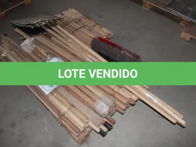 LOTE 097 - MATERIAL DIVERSO