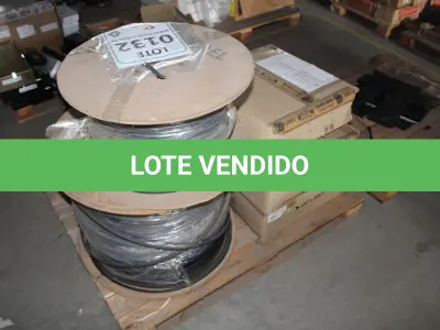 LOTE 132 - MATERIAL DIVERSO