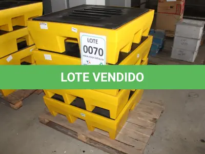 LOTE 070 - MATERIAL DIVERSO
