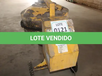 LOTE 121 - MATERIAL DIVERSO