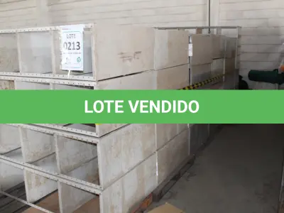 LOTE 213 - MATERIAL DIVERSO