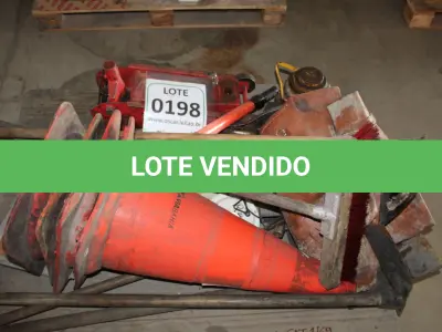LOTE 198 - MATERIAL DIVERSO