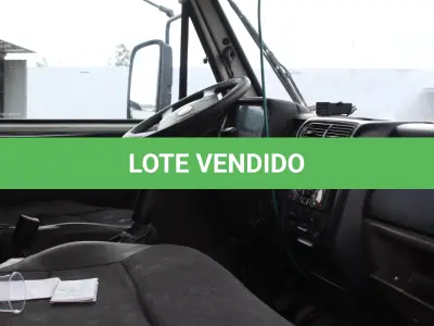 LOTE 123 - VEÍCULO  VW 13.190 - CAMINHÃO DE PINTURA