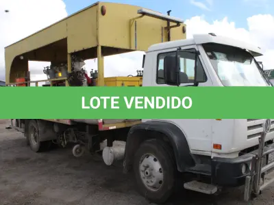LOTE 123 - VEÍCULO  VW 13.190 - CAMINHÃO DE PINTURA