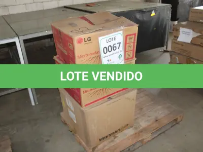 LOTE 067 - MATERIAL DIVERSO