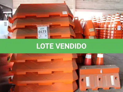 LOTE 173 - MATERIAL DIVERSO