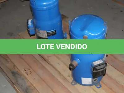 LOTE 075 - MATERIAL DIVERSO