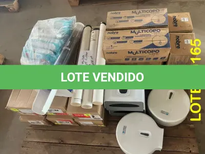 LOTE 165 - MATERIAL DIVERSO