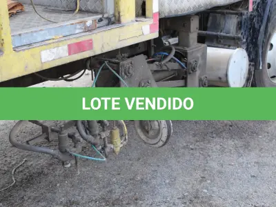 LOTE 123 - VEÍCULO  VW 13.190 - CAMINHÃO DE PINTURA