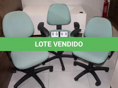 LOTE 008 - CONJ. CADEIRAS