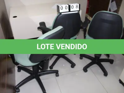 LOTE 008 - CONJ. CADEIRAS
