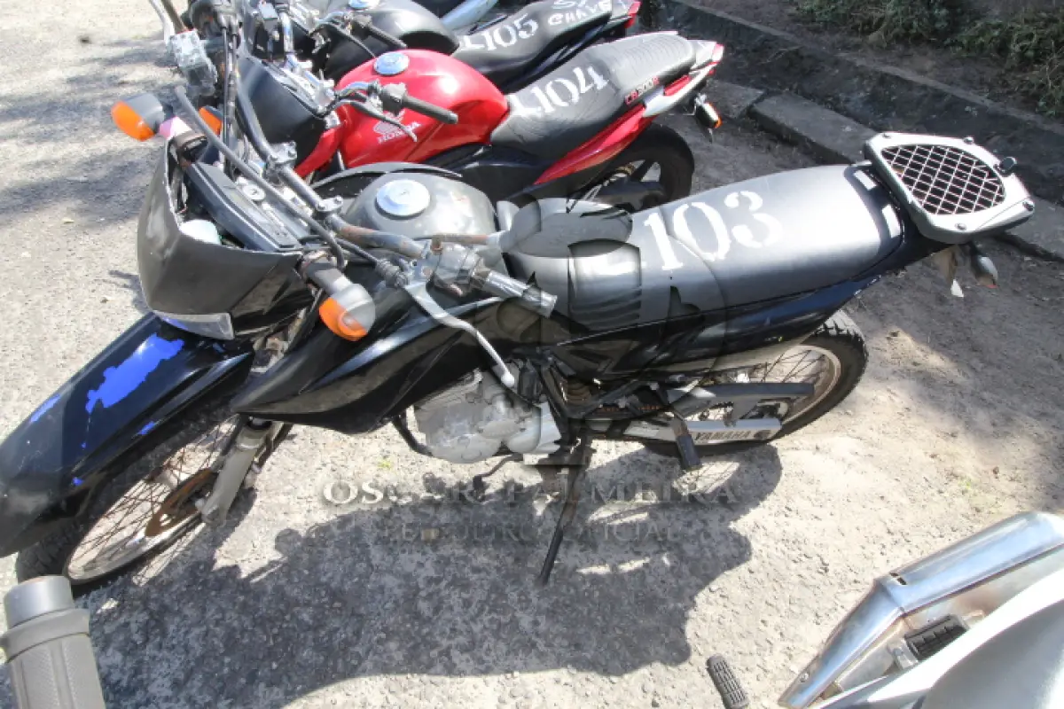 LOTE 103 - VEÍCULO; MARCA/MODELO: YAMAHA/LANDER XTZ250 FAB/MOD: 2012/2012 PLACA: OKI8531 CHASSI: 9C6KG0210C0051583