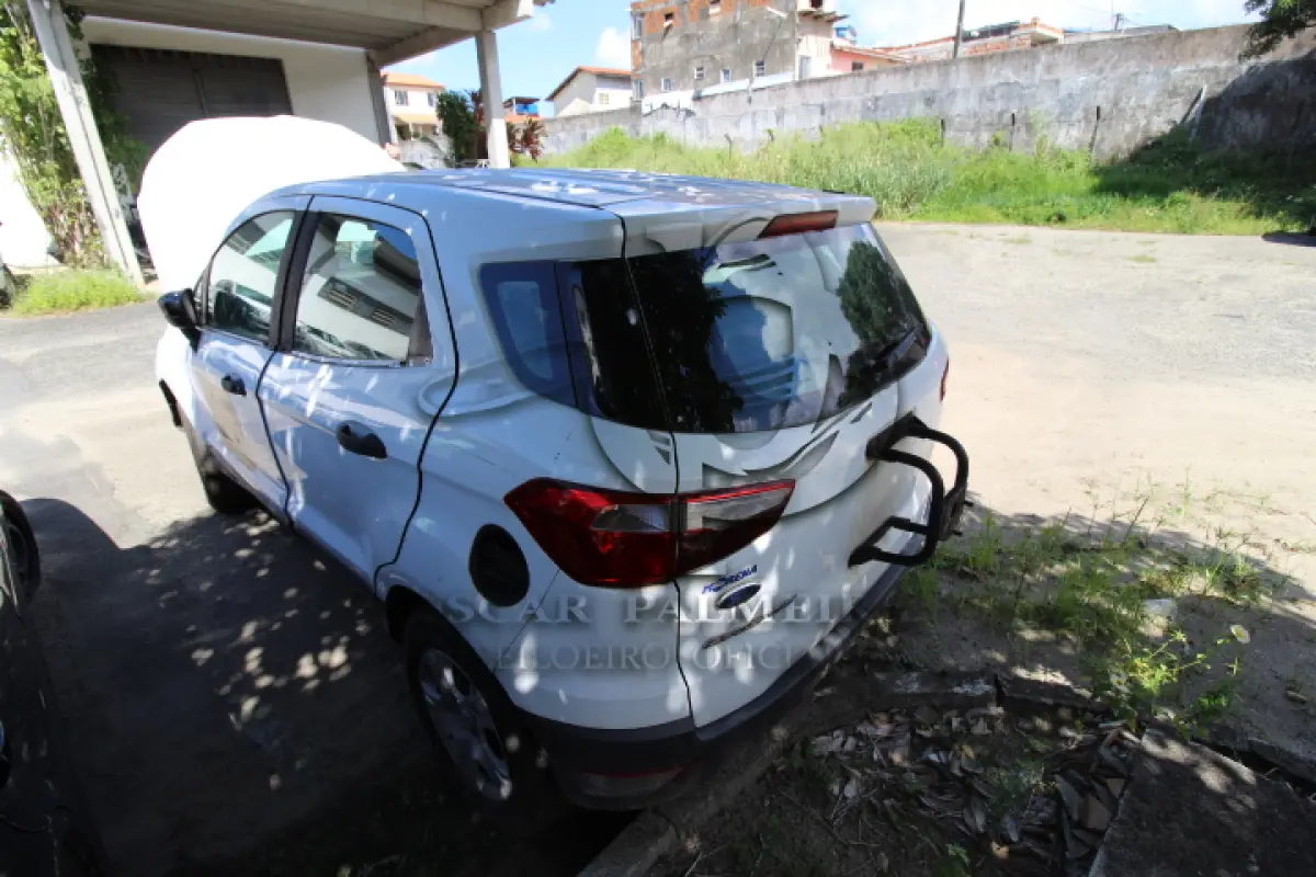 LOTE 075 - VEÍCULO; MARCA/MODELO: FORD/ECOSPORT S 1.6 (KIT GÁS) FAB/MOD: 2012/2013 PLACA: OKZ6820 CHASSI: 9BFZB55P9D8787838