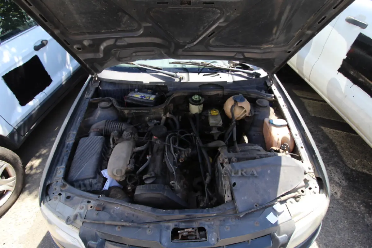 LOTE 074 - VEÍCULO; MARCA/MODELO: VW/GOL 1.6 POWER FAB/MOD: 2008/2008 PLACA: JRF1639 CHASSI: 9BWCB05WX8T181127