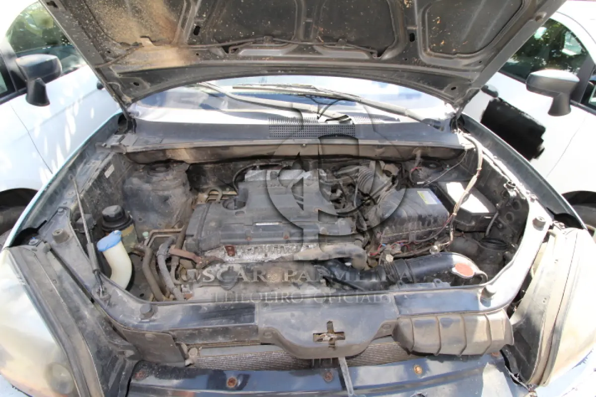 LOTE 070 - VEÍCULO; MARCA/MODELO: HYUNDAI/TUCSON GLB FAB/MOD: 2012/2013 PLACA: PGA1482 CHASSI: 95PJM81BPDB048361