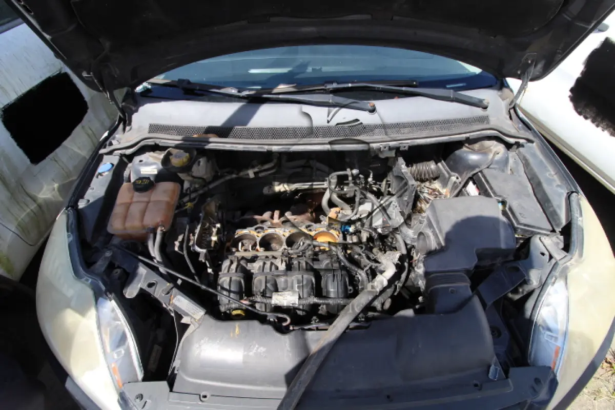 LOTE 053 - VEÍCULO; MARCA/MODELO: I/FORD FOCUS 2L FC FLEX FAB/MOD: 2011/2012 PLACA: NZP0758 CHASSI: 8AFTZZFFCCJ495010