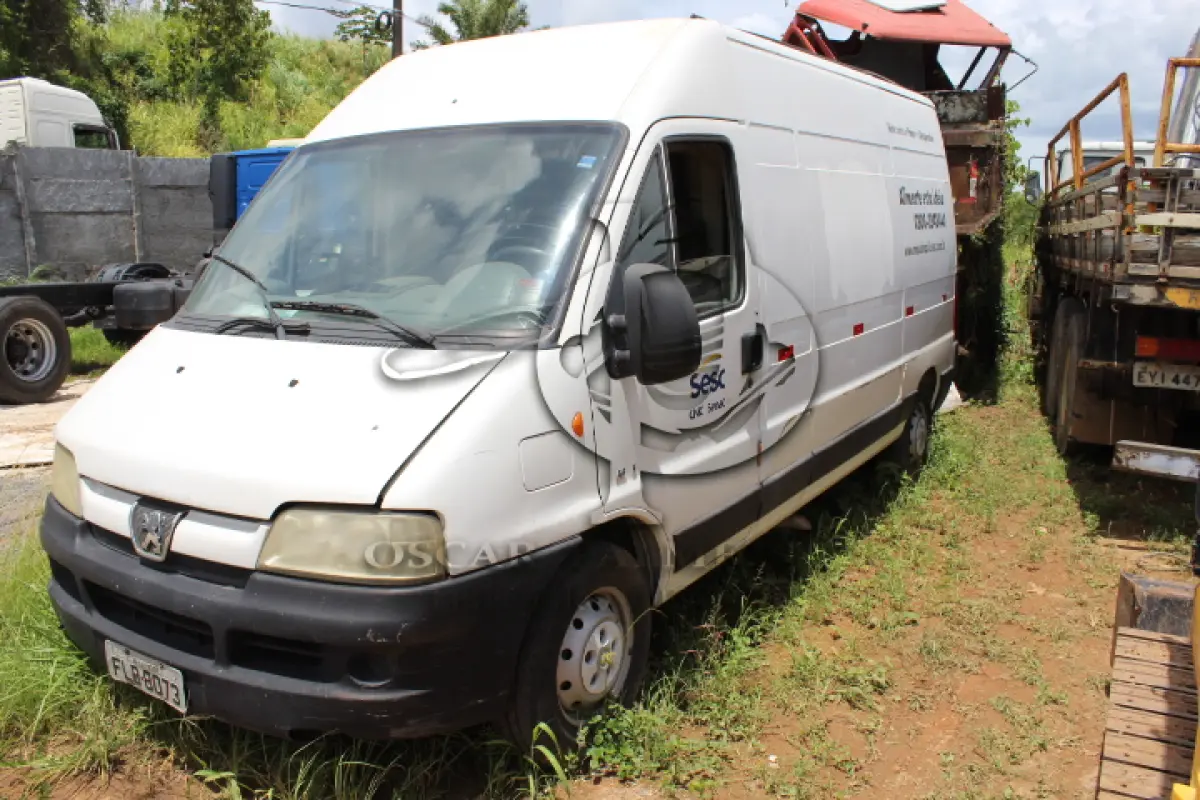 LOTE 014 - VEÍCULO - PEUGEOT BOXER F350LH 23S, ANO/MOD 2013/2013.