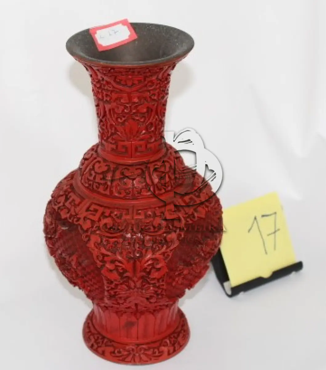 LOTE 017 - VASO
