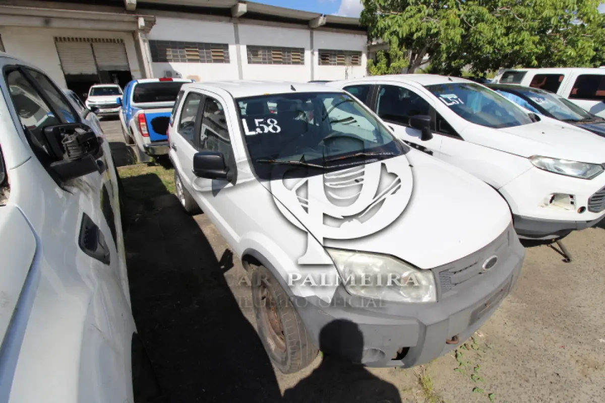 LOTE 058 - VEÍCULO; MARCA/MODELO: FORD/ECOSPORT XL 1.6FLEX FAB/MOD: 2010/2011 PLACA: NTI0983 CHASSI: 9BFZE55P1B8599464