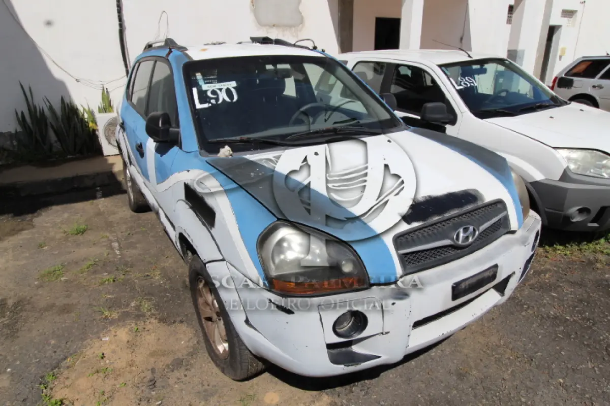 LOTE 090 - VEÍCULO; MARCA/MODELO: HYUNDAI/TUCSON GLB FAB/MOD: 2012/2013 PLACA: PGA1552 CHASSI: 95PJM81BPDB046917