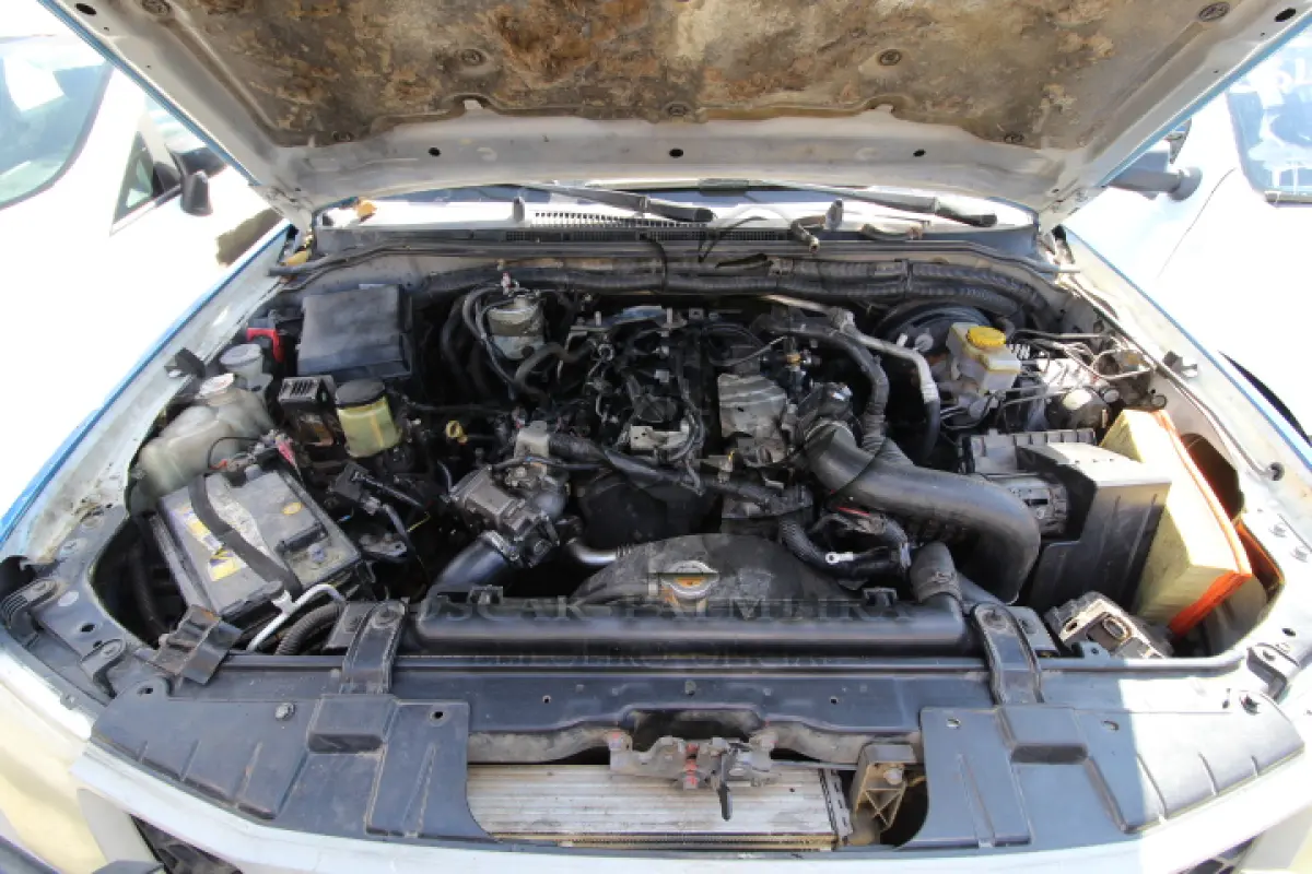 LOTE 065 - VEÍCULO; MARCA/MODELO: NISSAN/FRONTIER XE 4X2 FAB/MOD: 2012/2013 PLACA: OKI1181 CHASSI: 94DVCGD40DJ264189