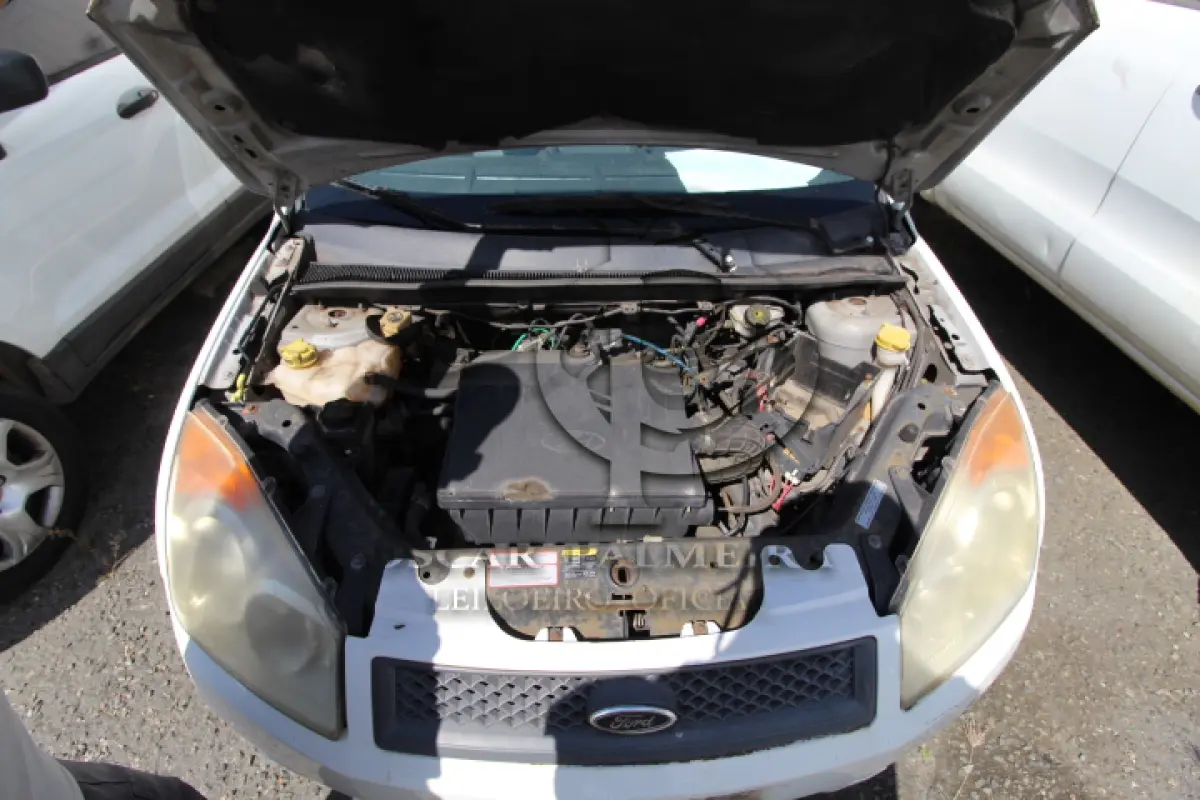 LOTE 078 - VEÍCULO; MARCA/MODELO: FORD/FIESTA FLEX FAB/MOD: 2009/2009 PLACA: JSC9117 CHASSI: 9BFZF55A498385023