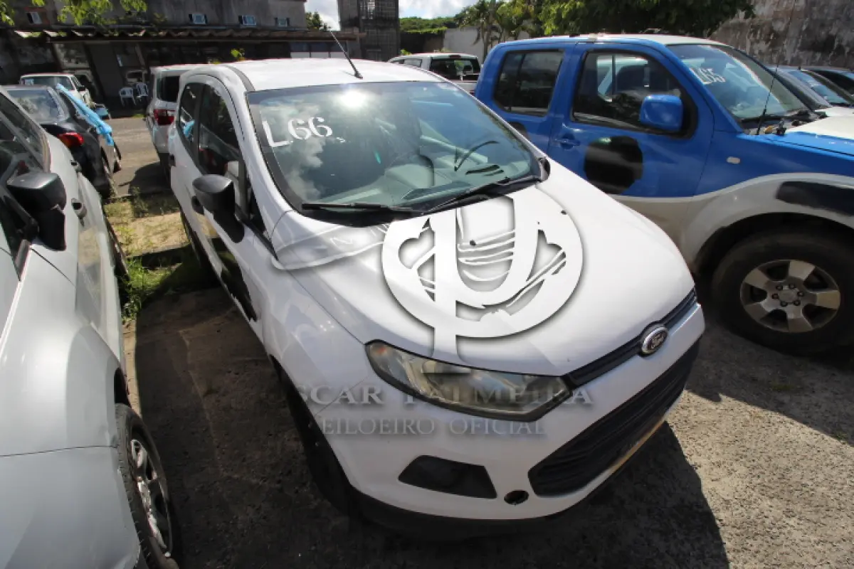 LOTE 066 - VEÍCULO; MARCA/MODELO: FORD/ECOSPORT S 1.6 FAB/MOD: 2012/2013 PLACA: OKQ6636 CHASSI: 9BFZB55P8D8764843