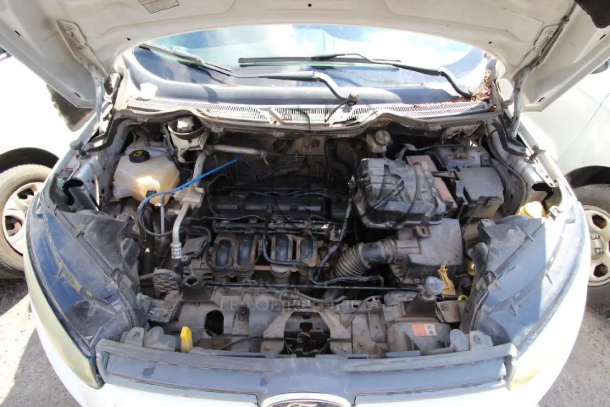 LOTE 068 - VEÍCULO; MARCA/MODELO: FORD/ECOSPORT S 1.6 FAB/MOD: 2012/2013 PLACA: OKS8670 CHASSI: 9BFZB55P1D8764828