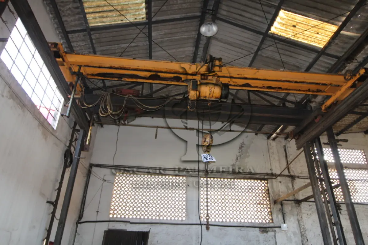 LOTE 015 - DIVERSOS MATERIAIS PONTES ROLANTE COMPOSTO DE:  PONTES ROLANTES