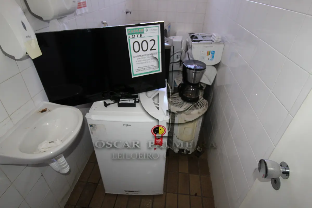 LOTE 002 - EQUIPAMENTOS ELETRÔNICOS