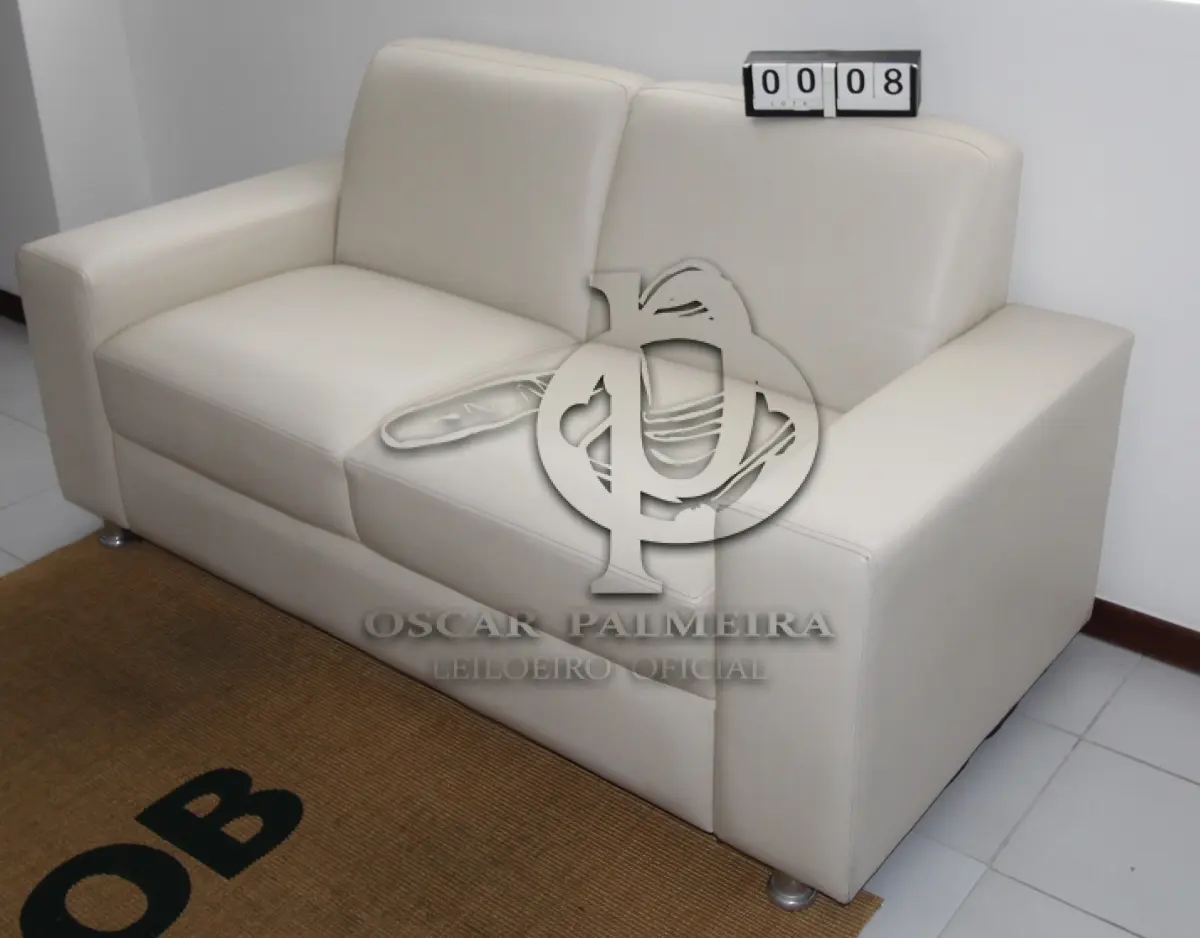 LOTE 008 - LOTE - 0008 - SOFÁ 2 LUGARES CORINO