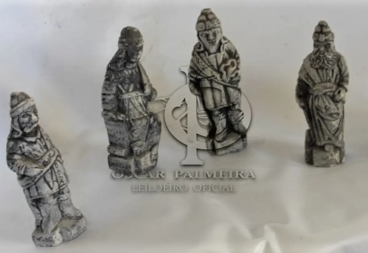 LOTE 202 - PEÇA DE DECORAÇÃO