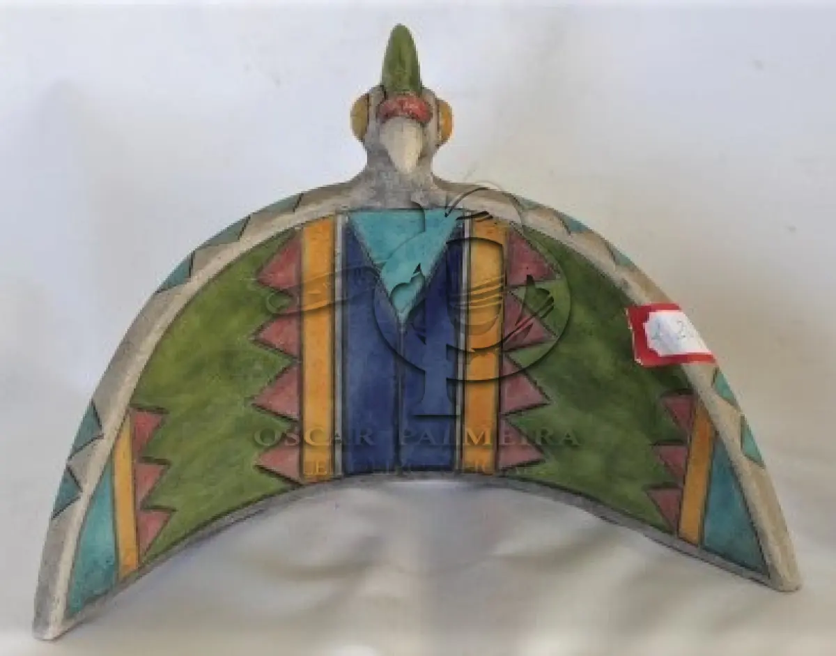 LOTE 205 - ESCULTURA