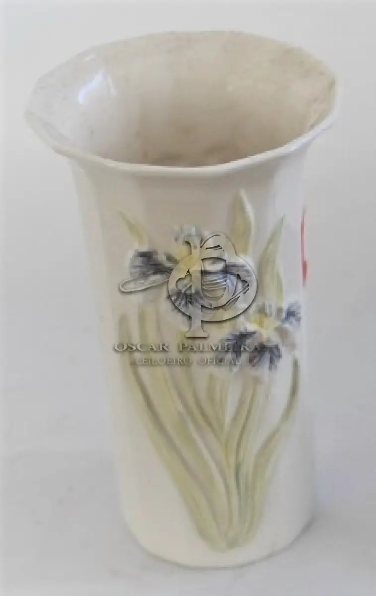 LOTE 131 - VASO