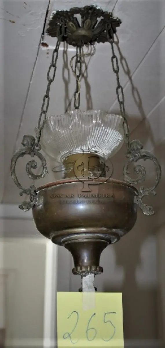 LOTE 265 - LUSTRE