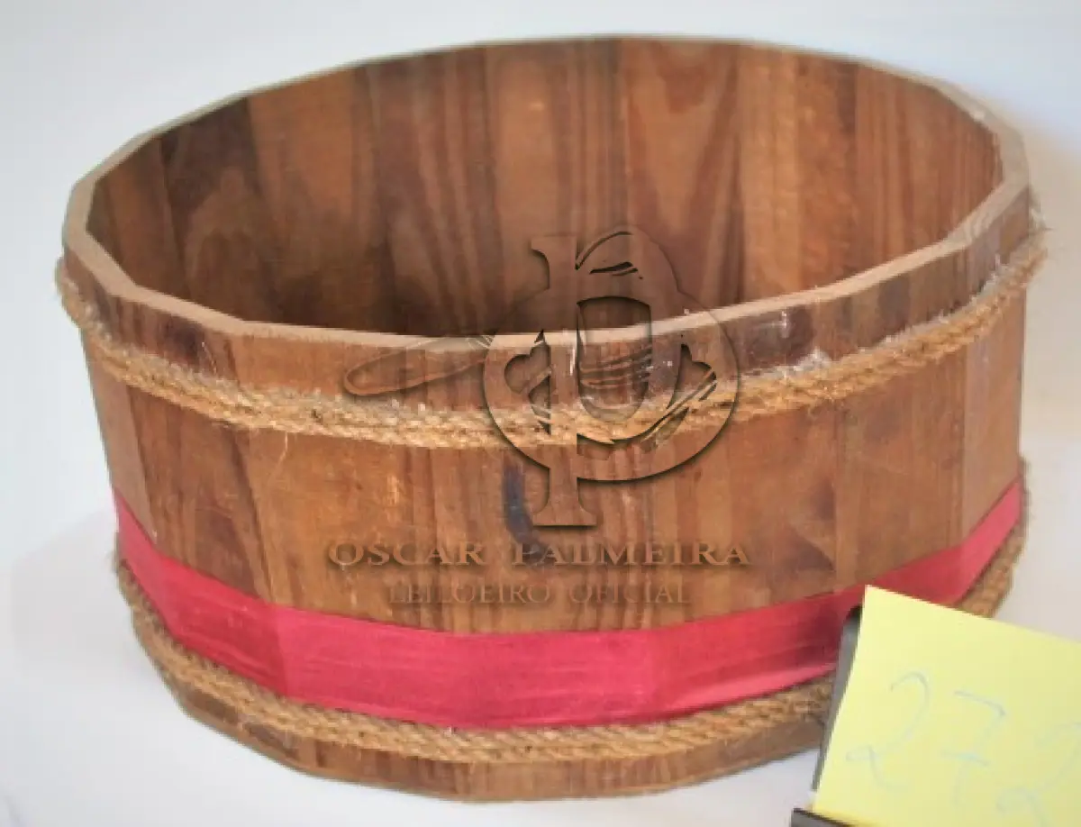 LOTE 272 - PORTA REVISTA